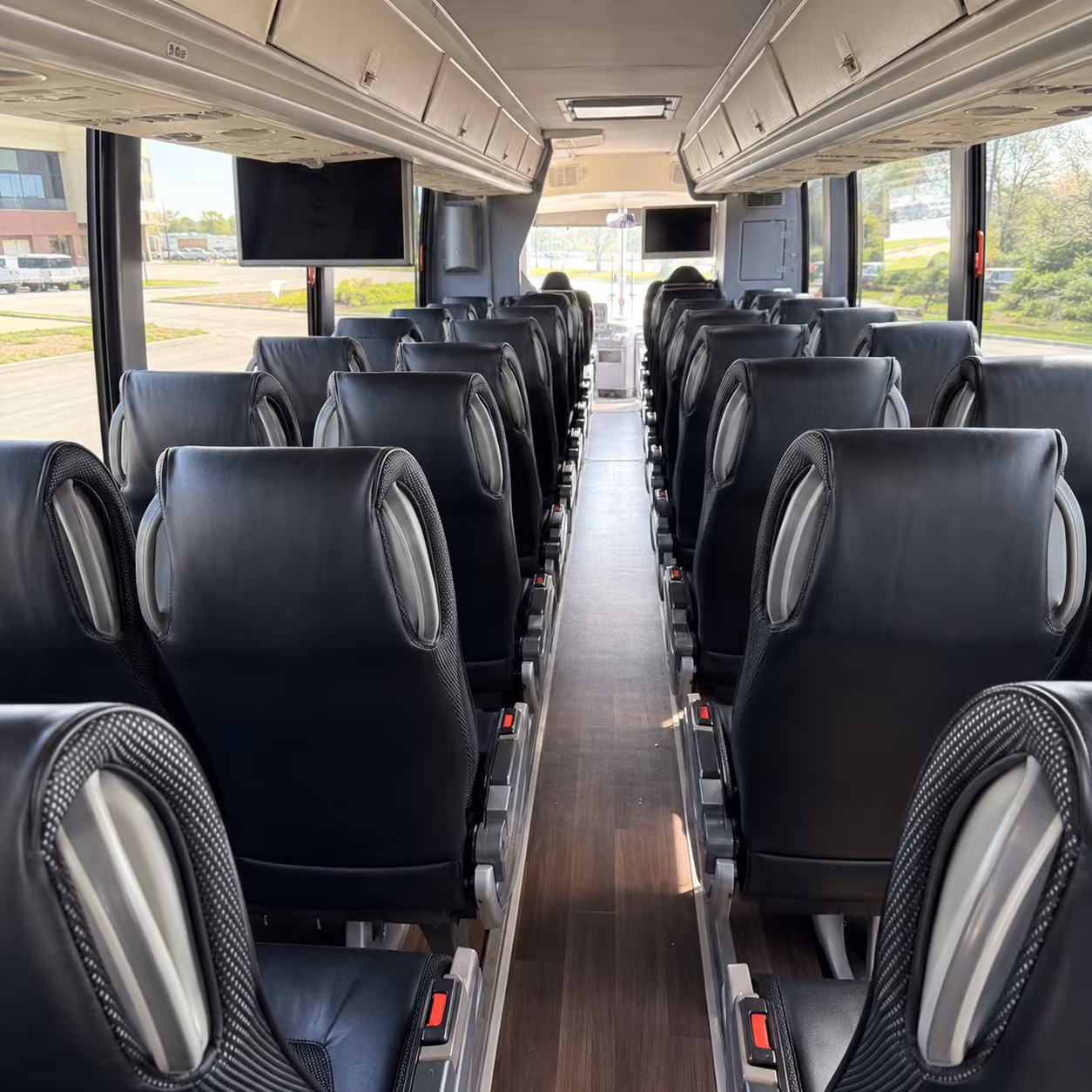 long distance bus trips from doral to tampa and the gulf coast