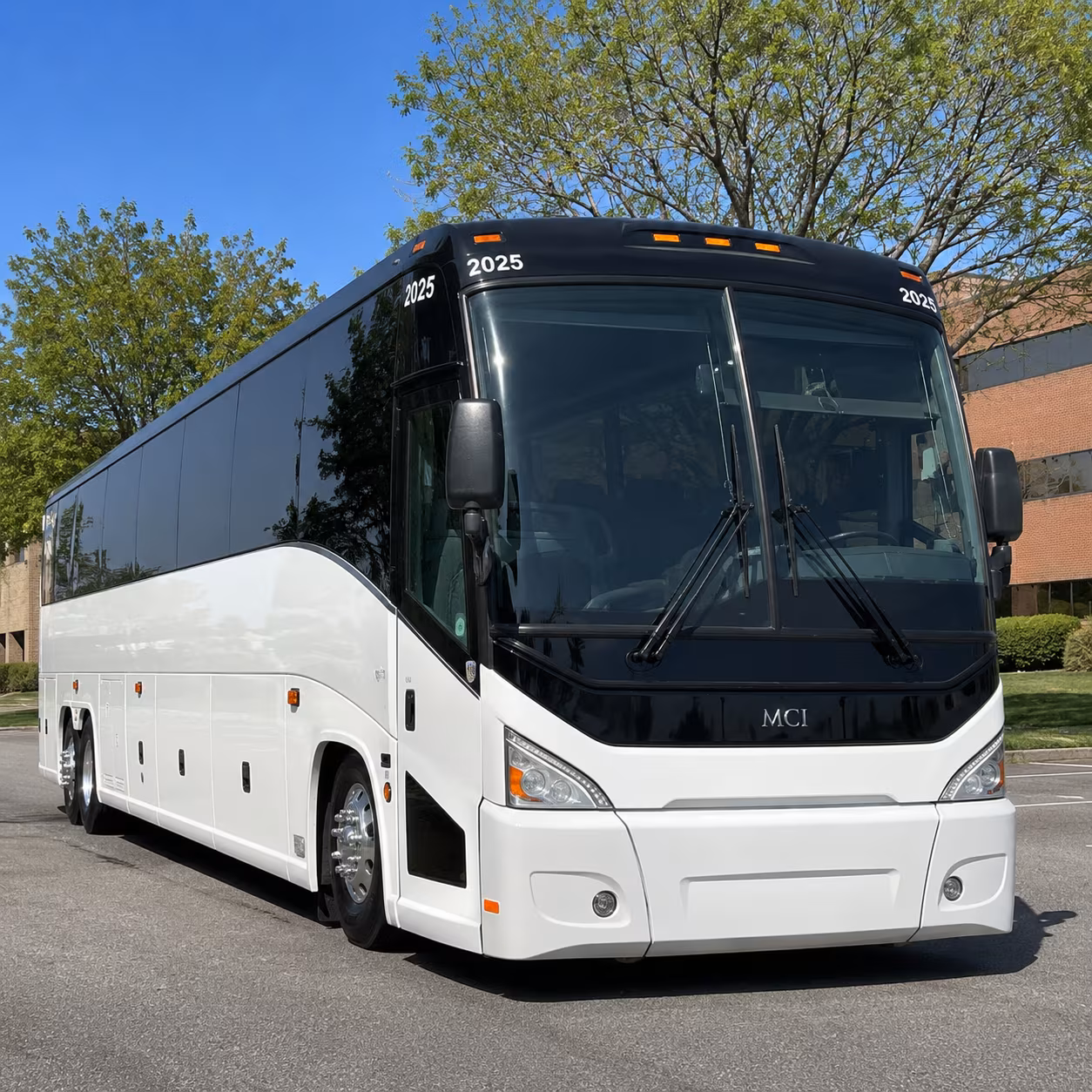shuttle bus service for doral employees near miami international airport